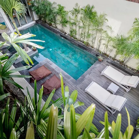 Villa Ace - Modern 2Br Villa In Seminyak With Spacious Bedrooms, Bathtub & Private Pool-3